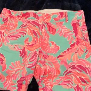 New without tags...Lilly shorts